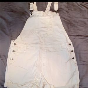 COPY - White overall shorts